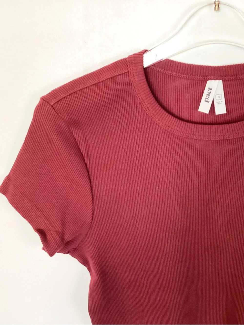 NWOT Pact Short Sleeve Ribbed Organic Cotton Crewneck Tee - Red - M
